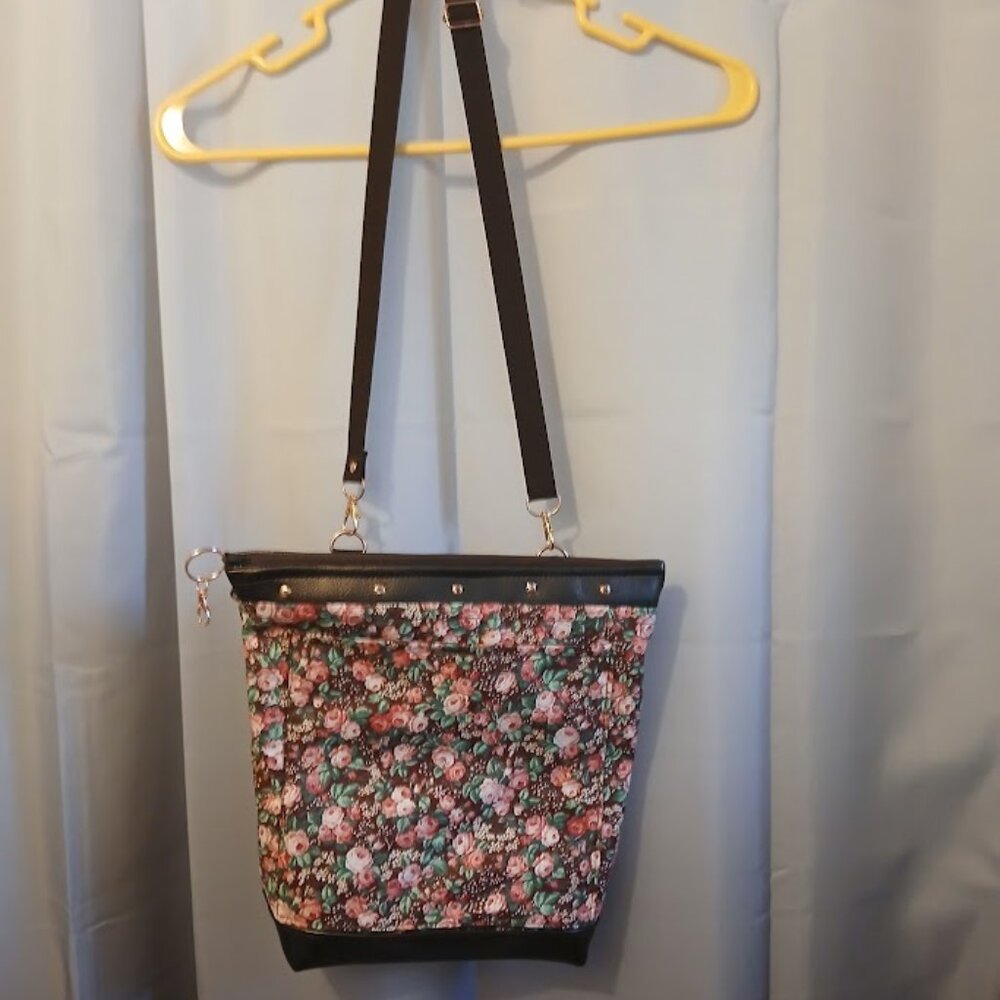 New Travel Sling Crossbody Brown Bronze Pebbled faux leather Pink Western Roses